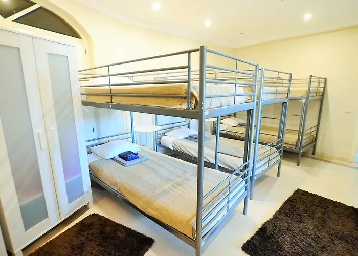 Hostal & Beds Dp Albufeira