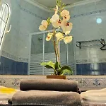 & Beds Dp بيت شباب