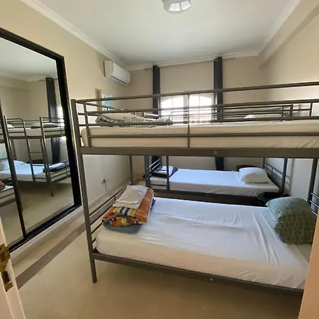 & Beds Dp Albergue *