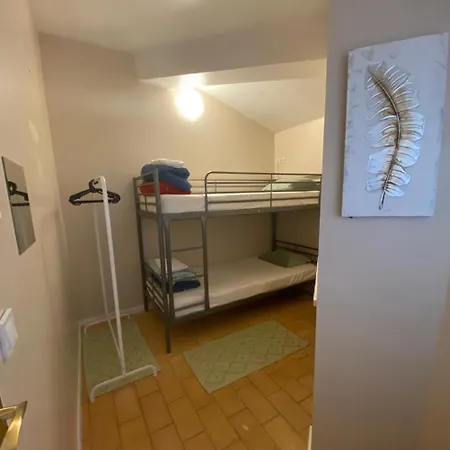 Hostel Suites & Beds Dp Albufeira *
