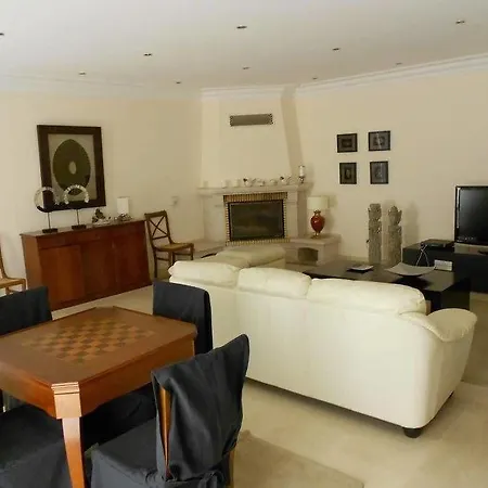 Suites&beds Dp Hostel *