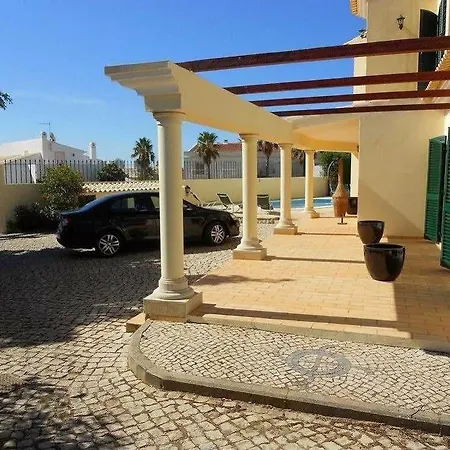Suites & Beds Dp Albufeira * Albufeira