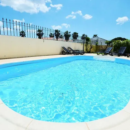 Hostel Suites&beds Dp *