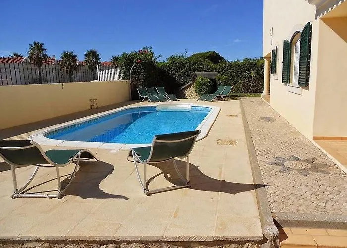 & Beds Dp * 阿尔布费拉