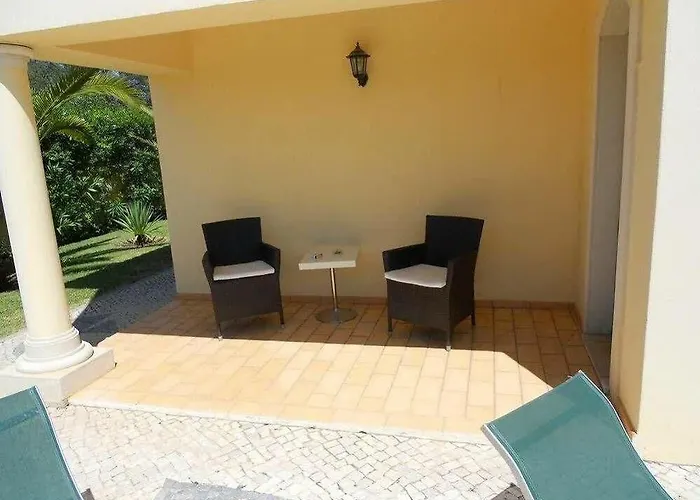 & Beds Dp * 阿尔布费拉