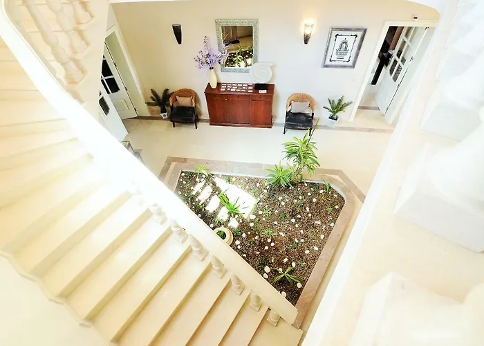 & Beds Dp * 阿尔布费拉