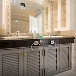 & Beds Dp ホステル