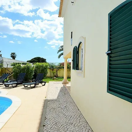 & Beds Dp Albufeira
